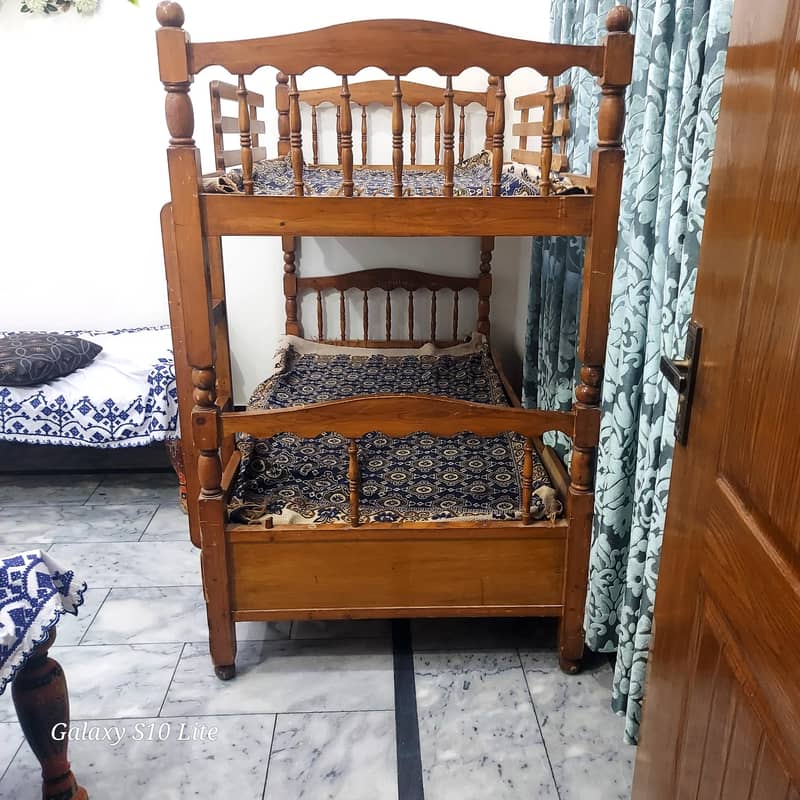 pure diyar solid bed 5