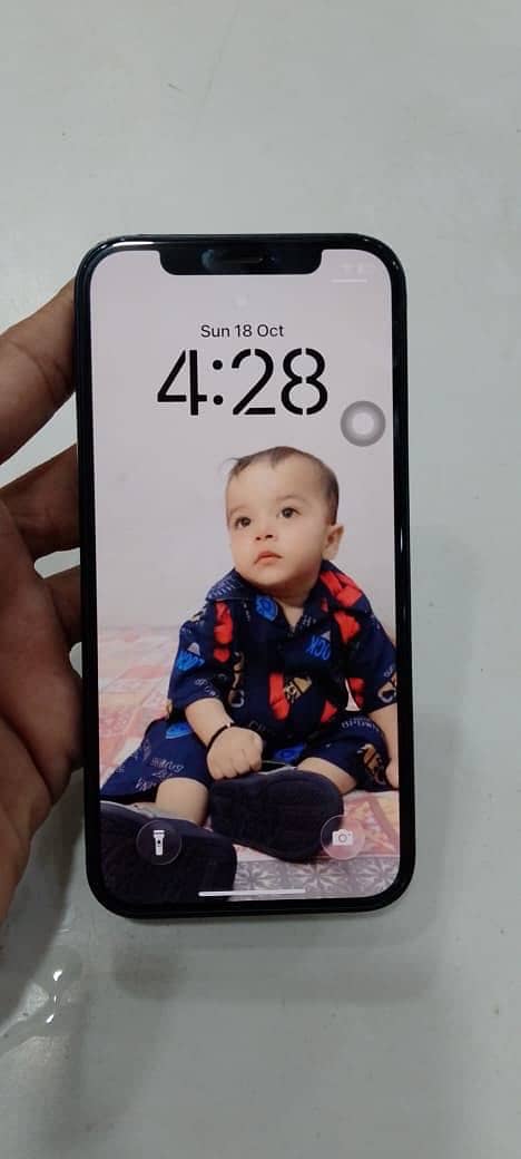 Apple iPhone 12 3