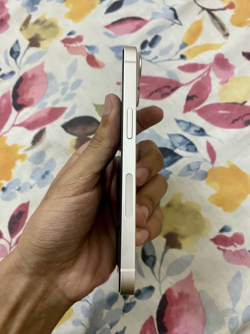 Apple iPhone 14 2