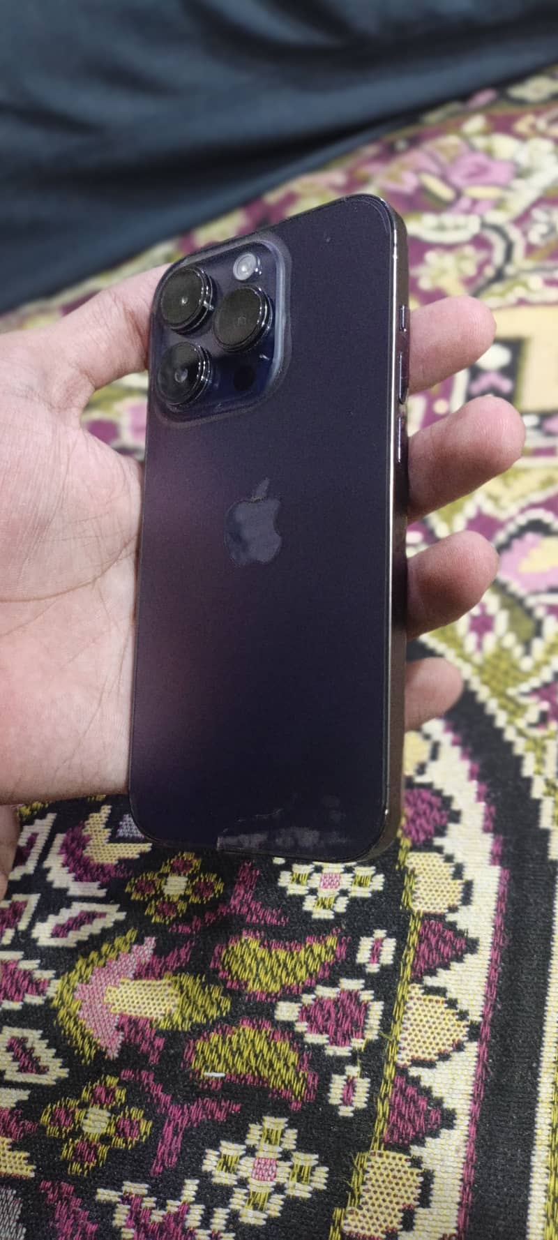 Apple iPhone 14 Pro 1