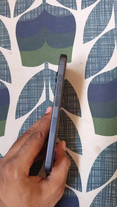 Apple iPhone 15 Pro jv