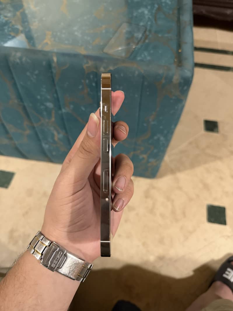 Apple iPhone 14 Pro 5