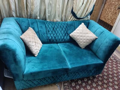 2 seater Sofa with cushions