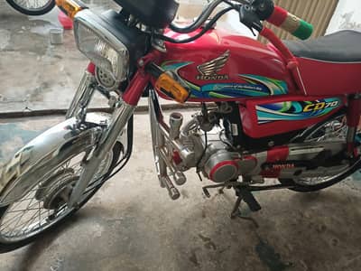 Honda CD70, 2024 in great condition