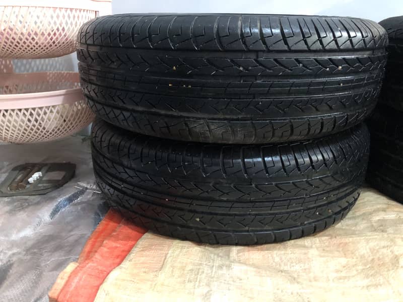 175/70R13 2
