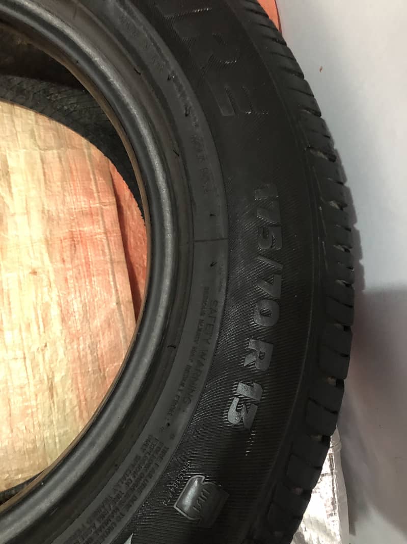 175/70R13 11