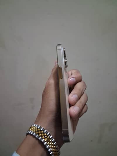 Apple iPhone 14 Pro