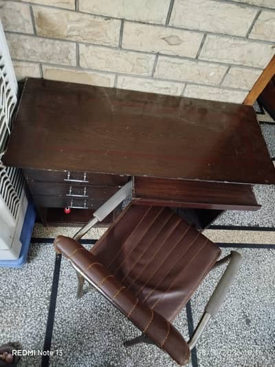 Computer Table with Chair