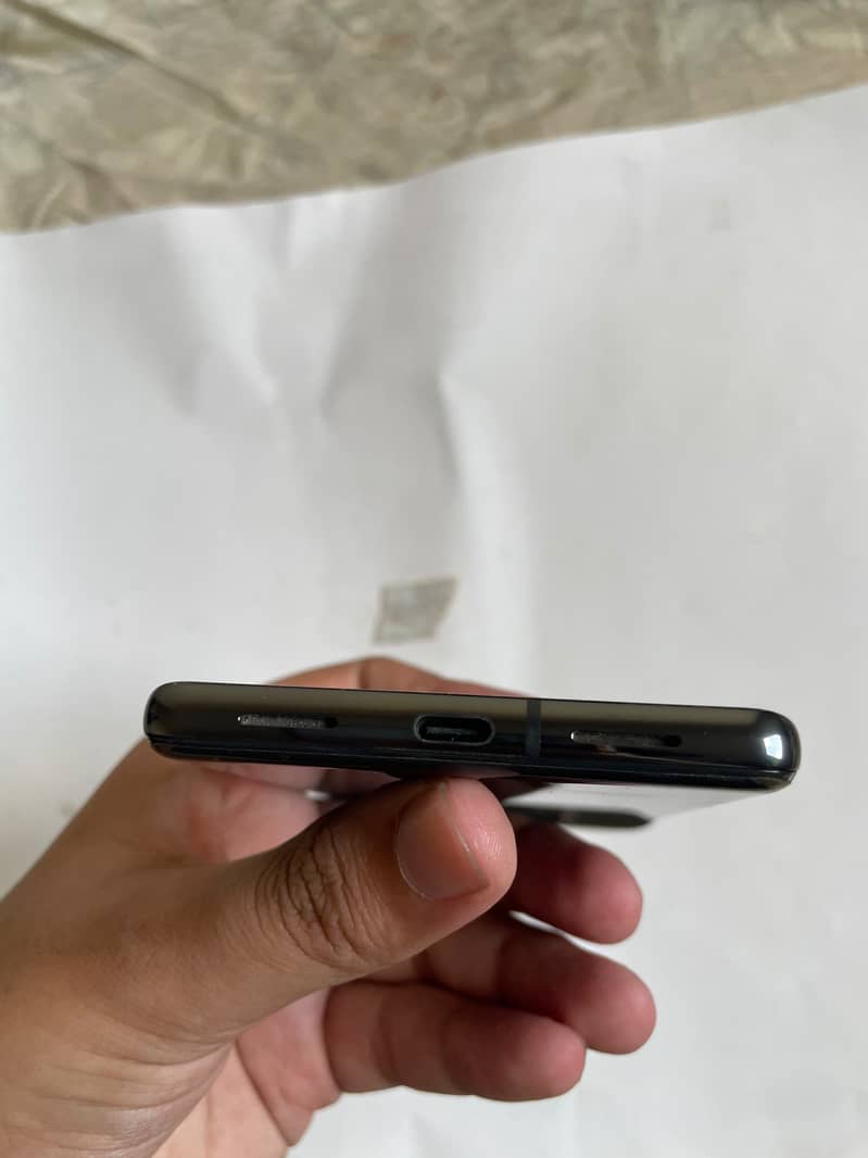 Google Pixel 7 Pro 8