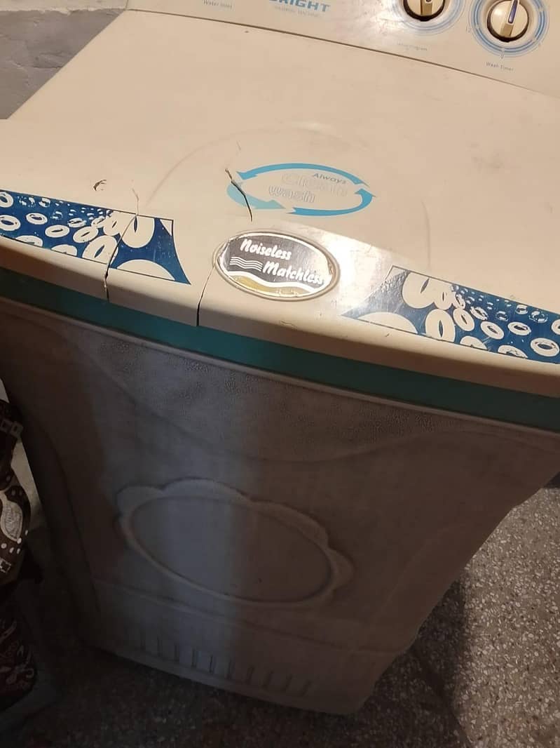 WASHING MACHINE 1