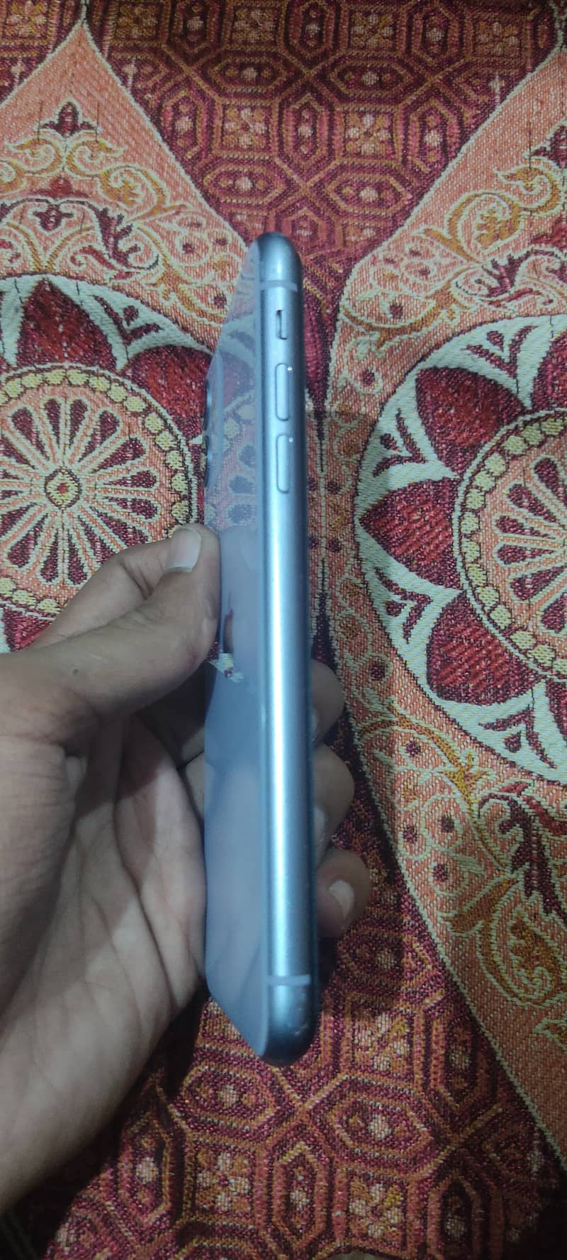 Apple iPhone 11 6