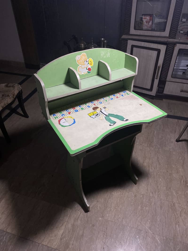 Kids study table 1