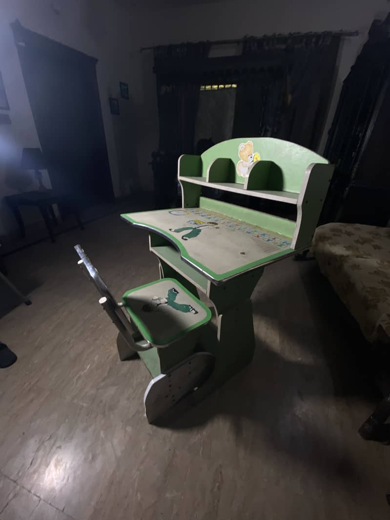 Kids study table 3