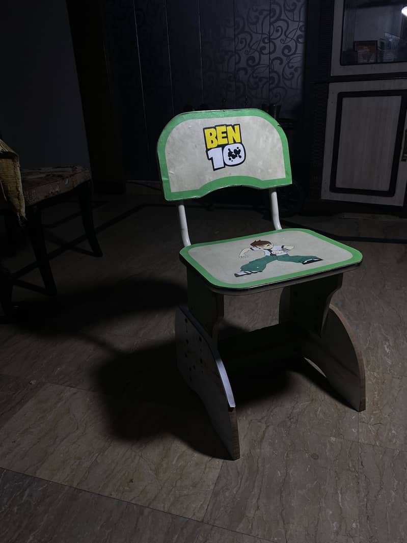 Kids study table 6