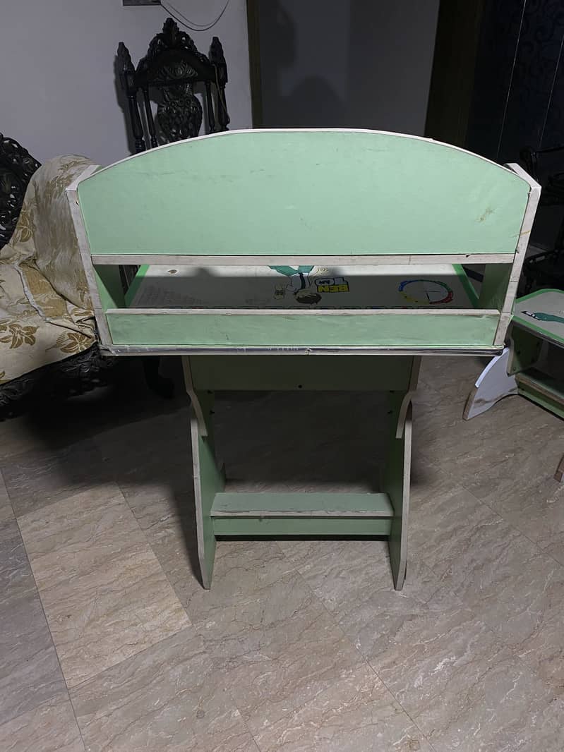 Kids study table 13