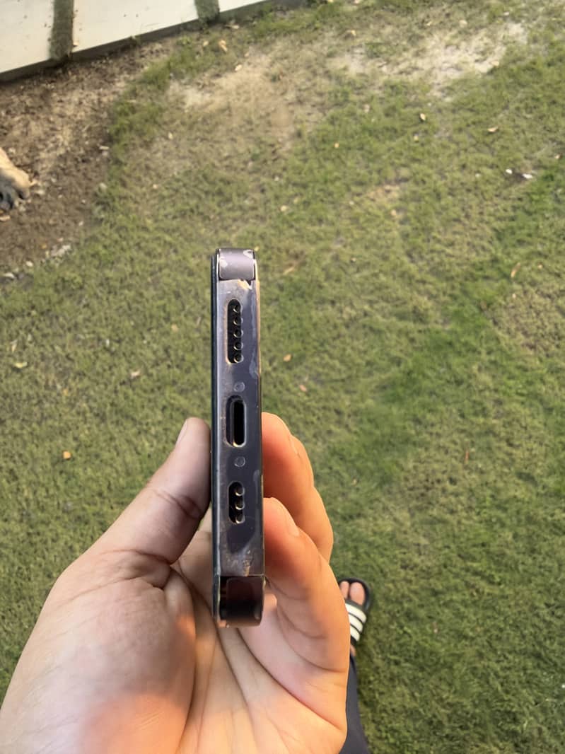 Apple iPhone 14 Pro 3