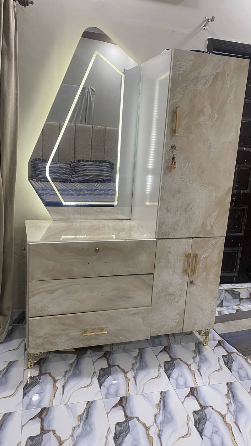 Full bedroom set with study Table 2