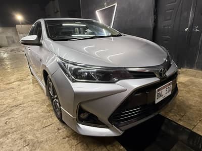 Toyota Corolla Altis 2018 Full Original