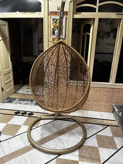 Egg Shape Swing (Jhoola)