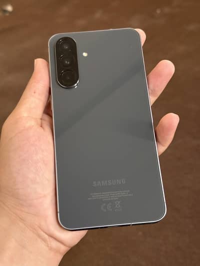 Samsung galaxy A56 5G non pta(16 GB Ram 128 Memory)