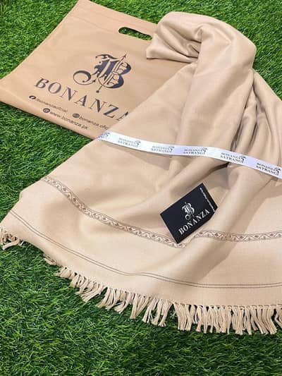 Bonanza Premium Winter Shawl – Elegant & Stylish