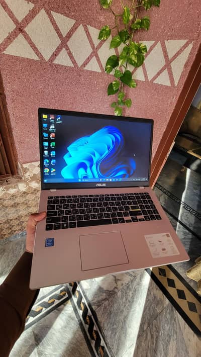ASUS Vivobook Laptop