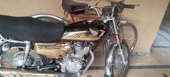 Honda 125 self start Gold edition