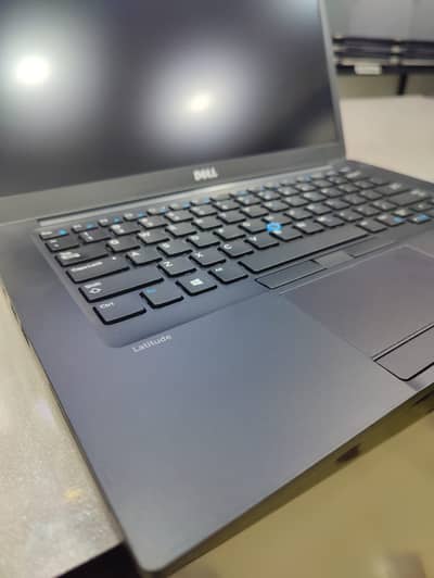 Dell Latitude 7480 Core i7 6th Gen/8GB RAM/256GB SSD/14/FHD