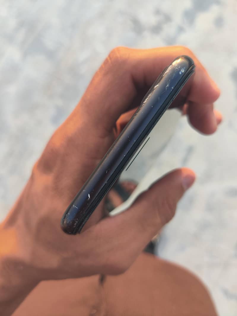 Apple iPhone 7 Plus (Pta Approved) 6