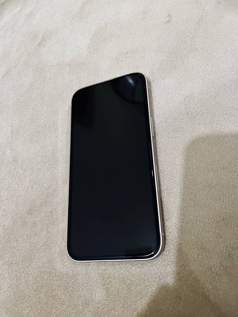Apple iPhone 13 3