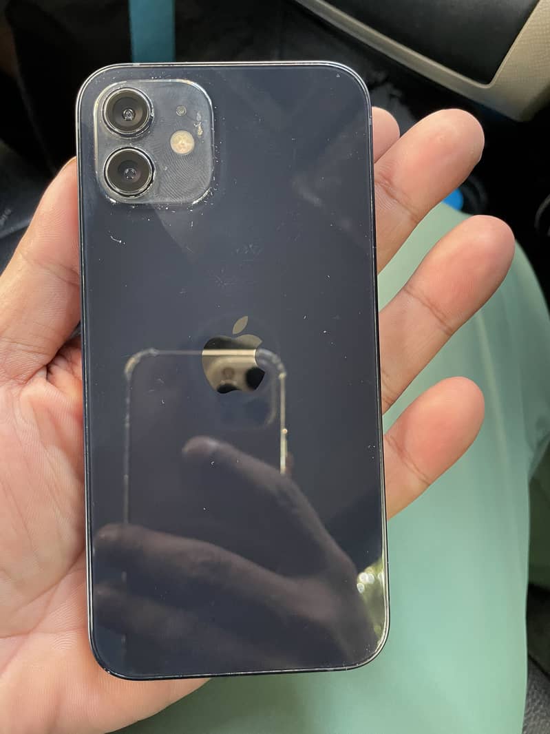 Apple iPhone 12 1