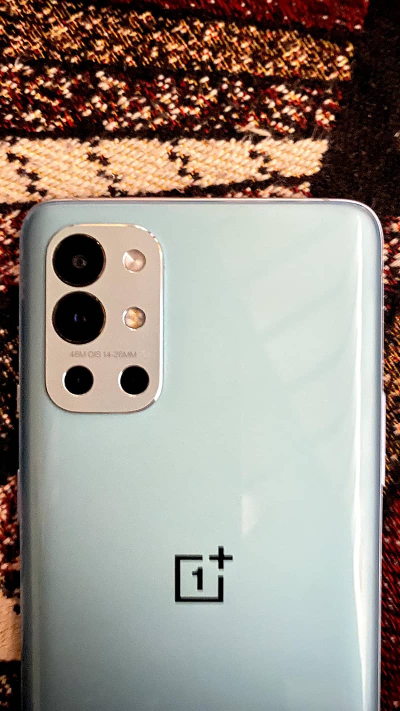 OnePlus 9r 1