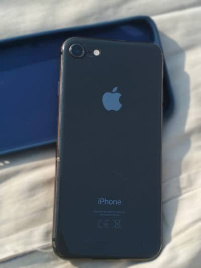 Apple iPhone 8