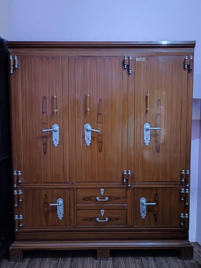 3 Door Almari with drawers
