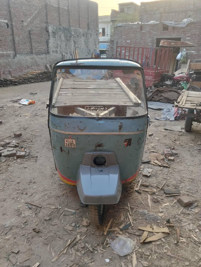 2001 model 0