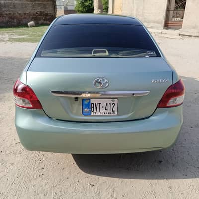 Toyota Belta 2006
