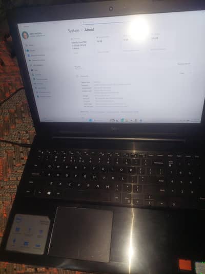 Dell Laptop Inspiron 5570 – 16GB RAM, 256GB SSD, 10/10 Condition
