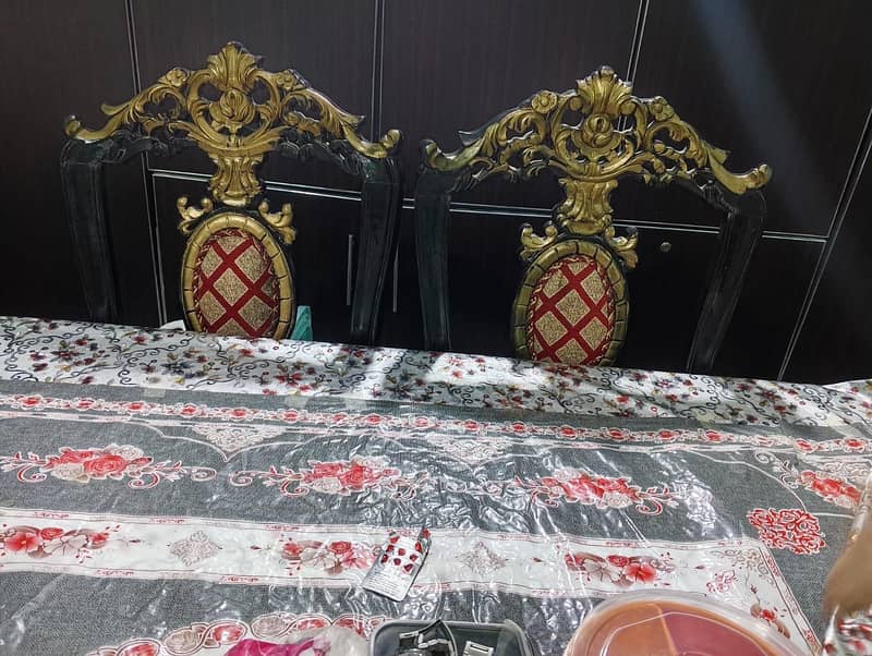 dinning table 4