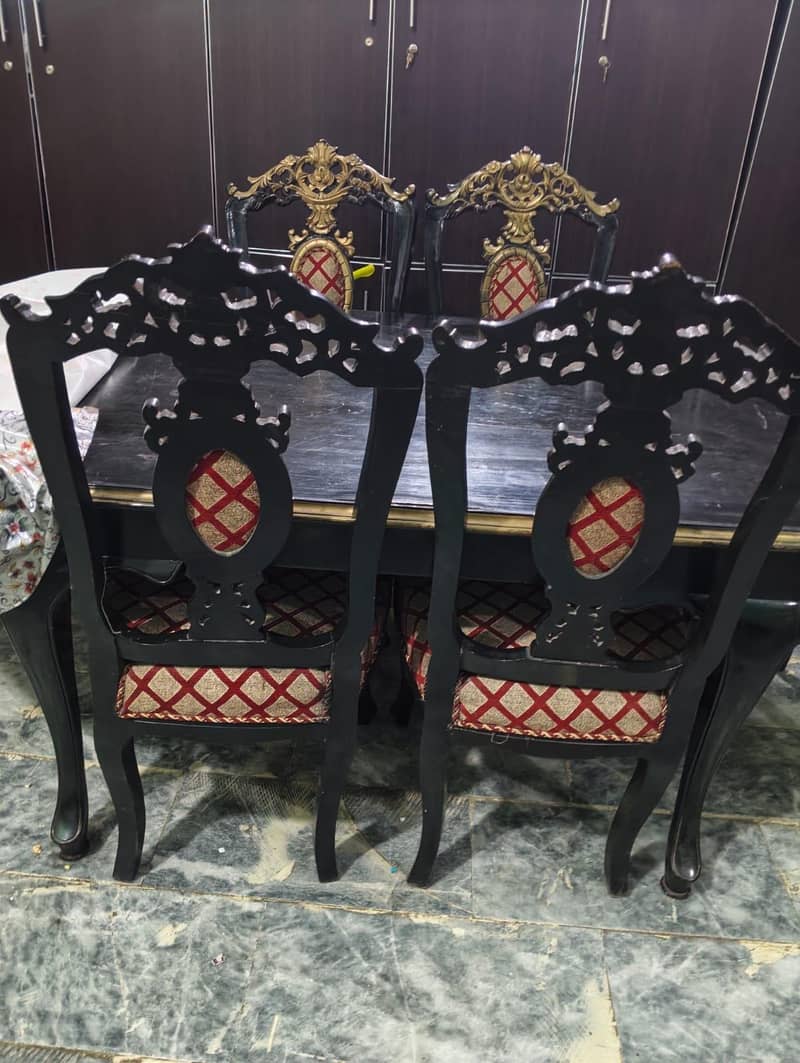 dinning table 5