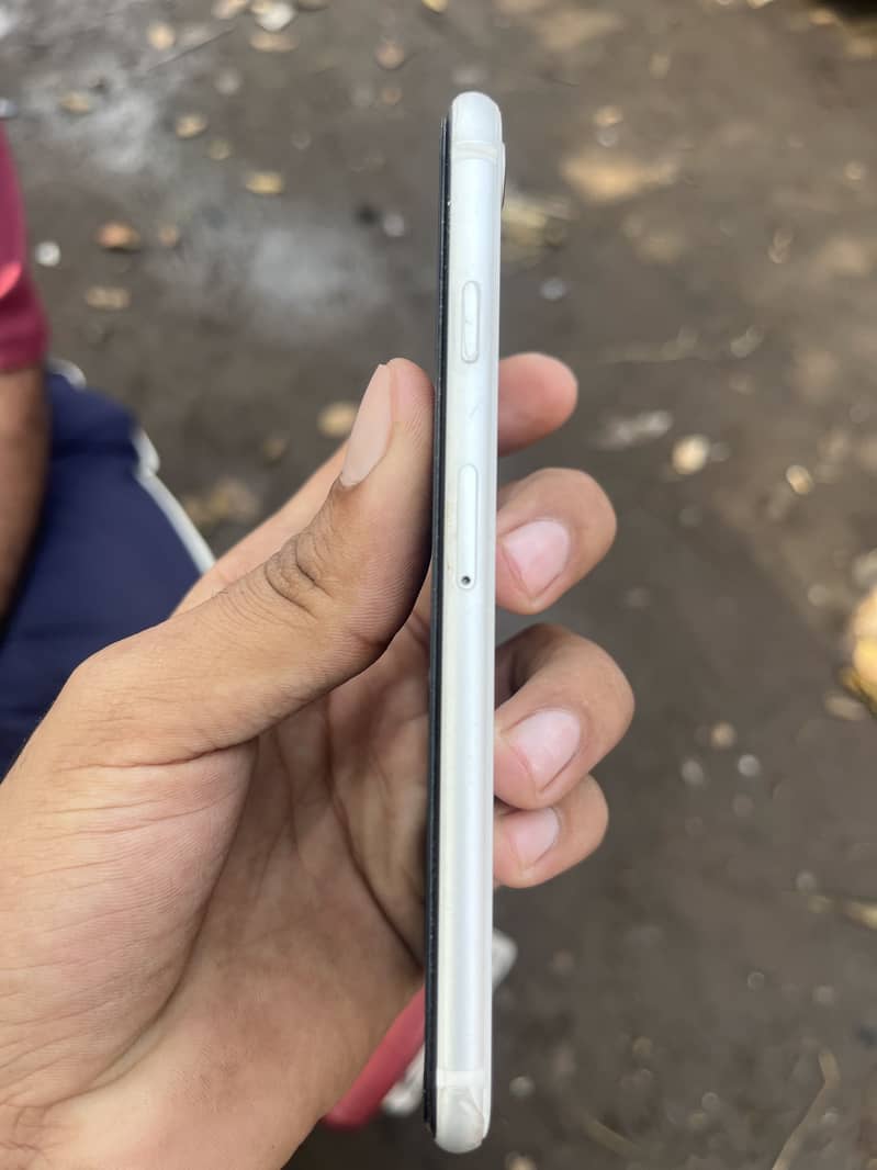 Apple iPhone SE 1