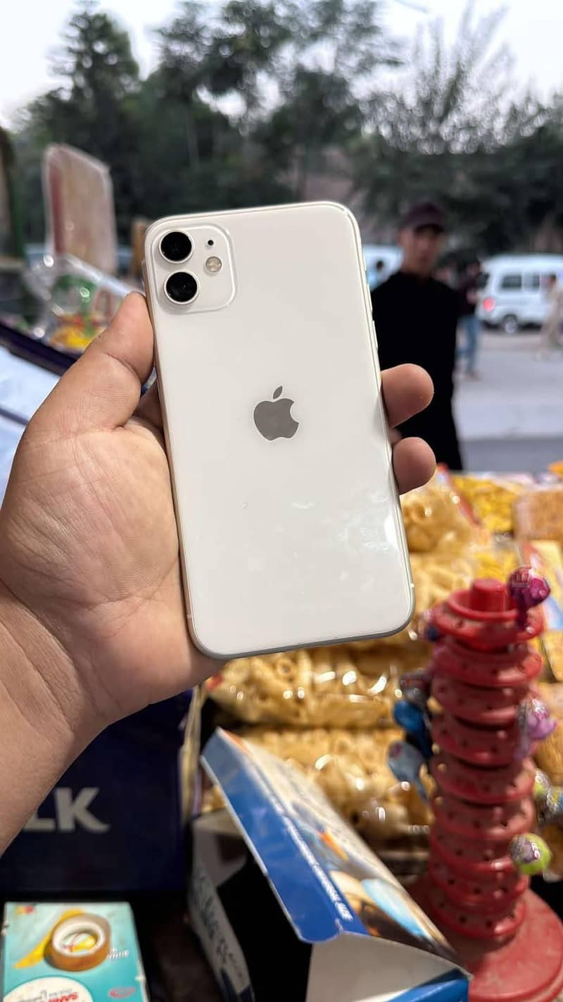 Apple iPhone 11 2