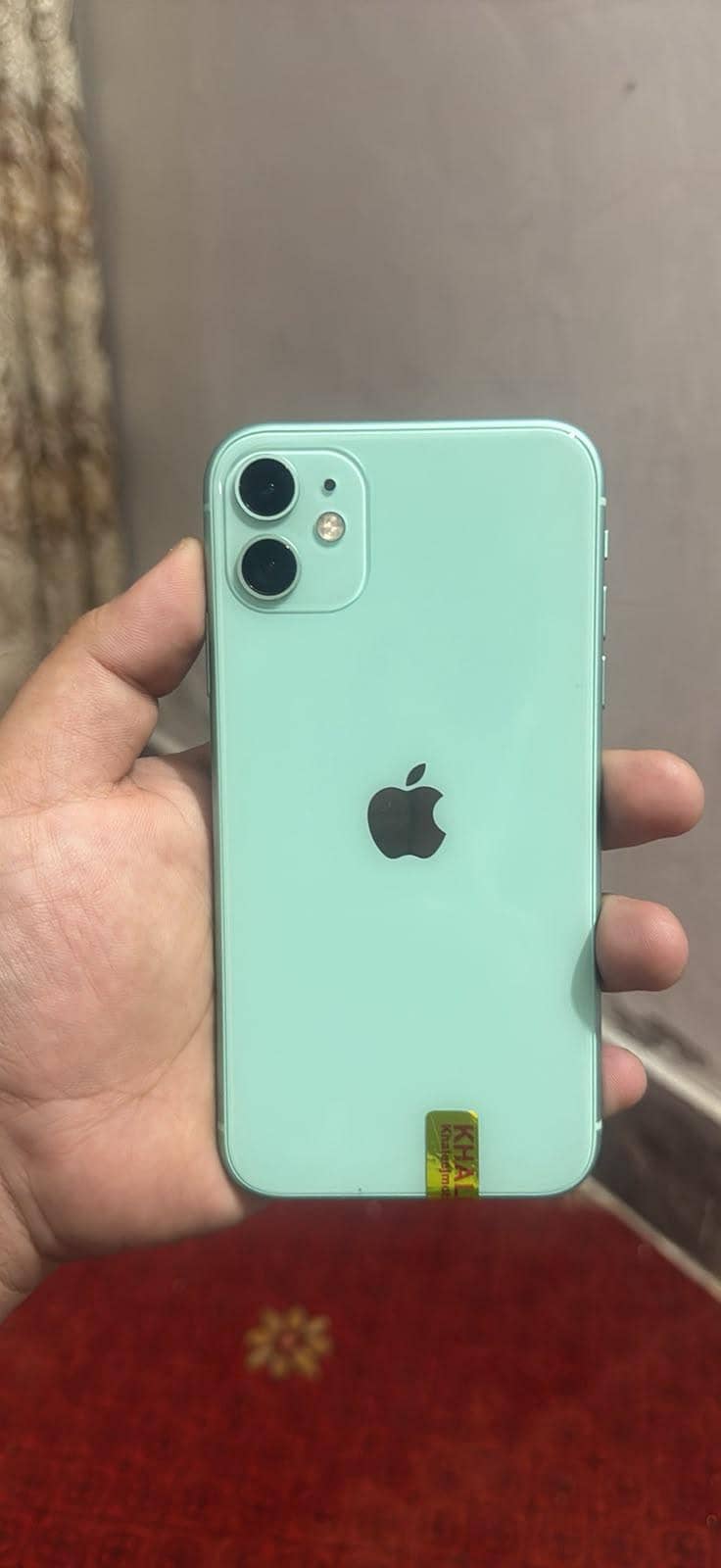 Apple iPhone 11 4