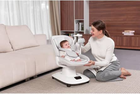 Mastela Deluxe Multi-Motion Electric Baby Cradle
