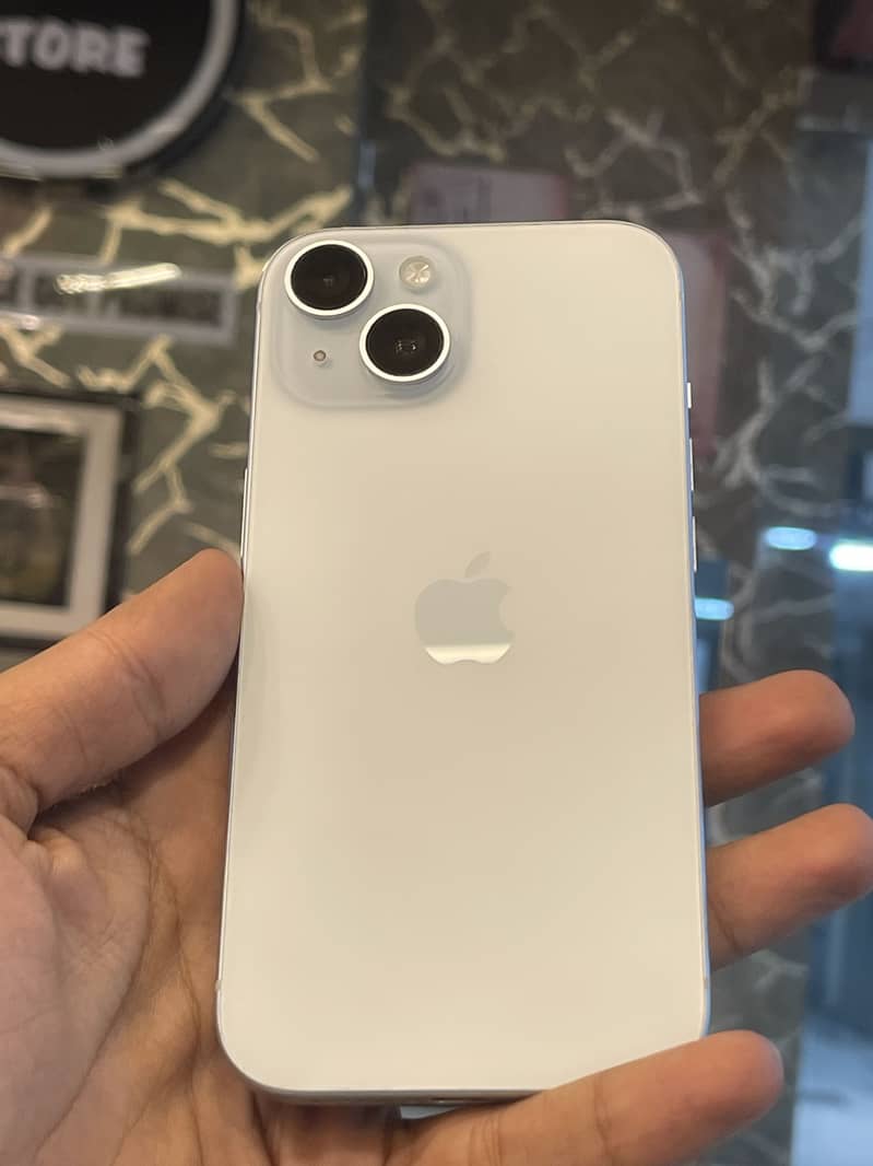 Apple iPhone 15 1