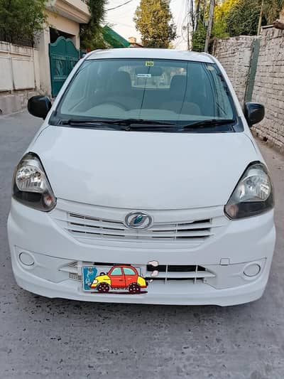 Daihatsu Mira 2011