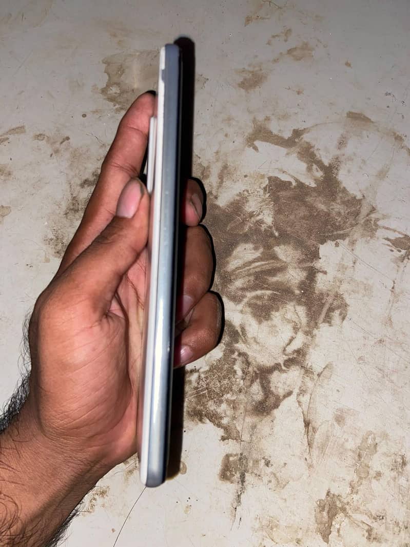 Samsung A72 3