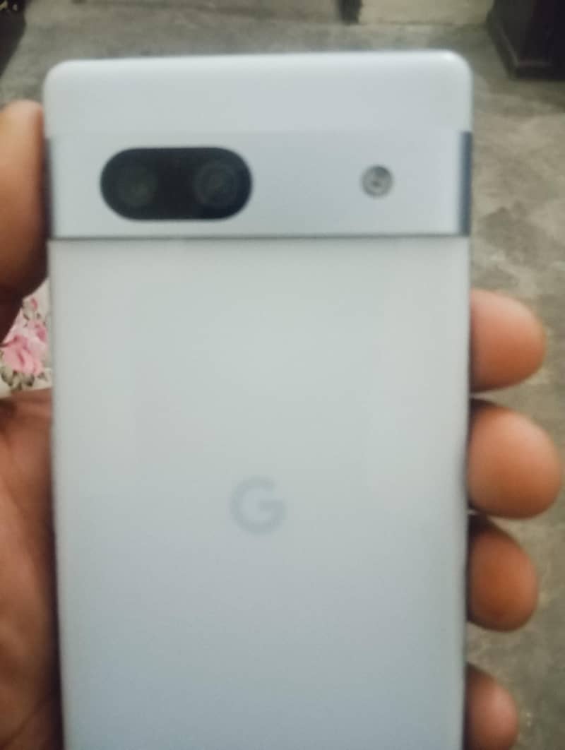 Google Pixel 7a 1