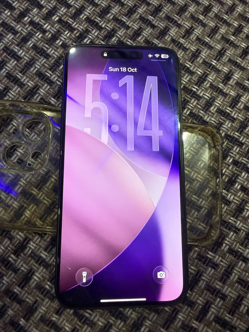 Apple iPhone 15 Pro Max 1
