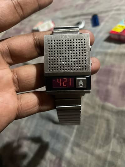 Original Nixon metal Digital Watch_vintage LED Display