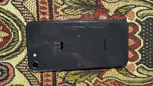 Apple iPhone 8